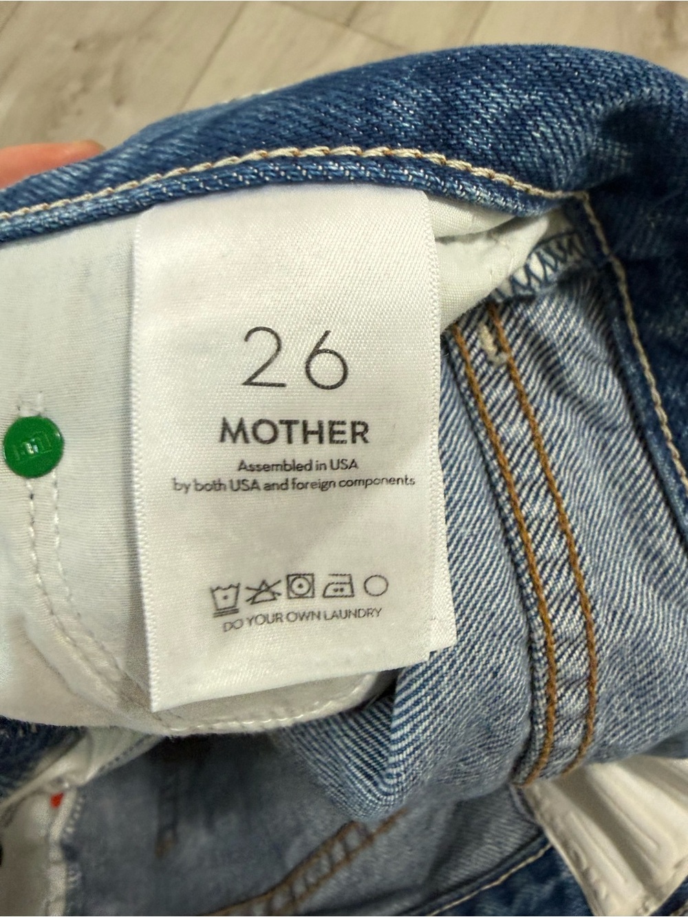 Mother Jeans SNACKS The Lemon Twist Wide Leg Jeans/ Rolling in The Dough/ 26 NWT - Picture 8 of 10